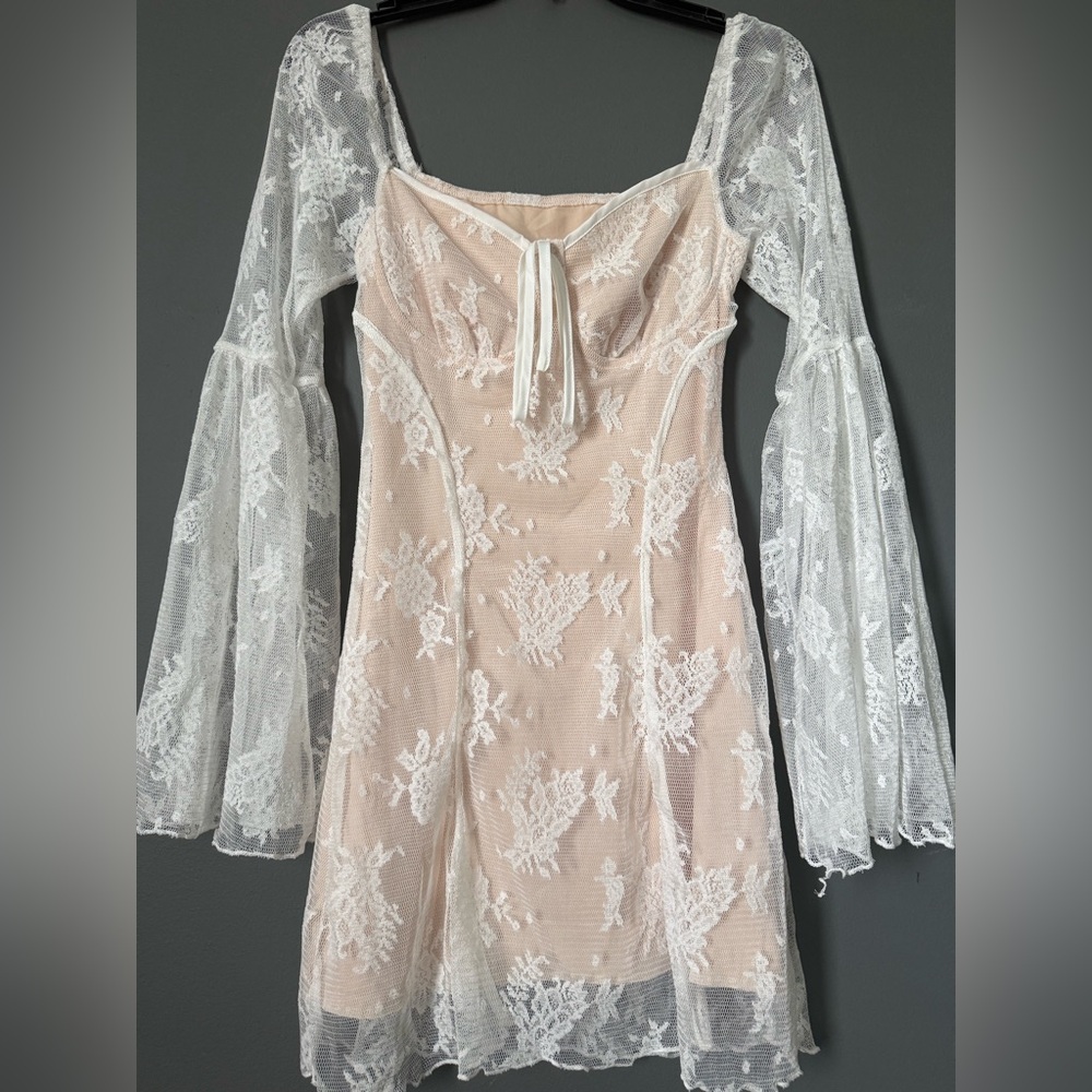 SHEIN Cream Lace Overlay Dress